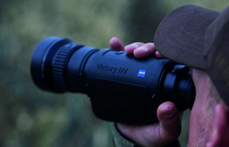 ZEISS Victory NV 5.6x62 Night Vision Monocular